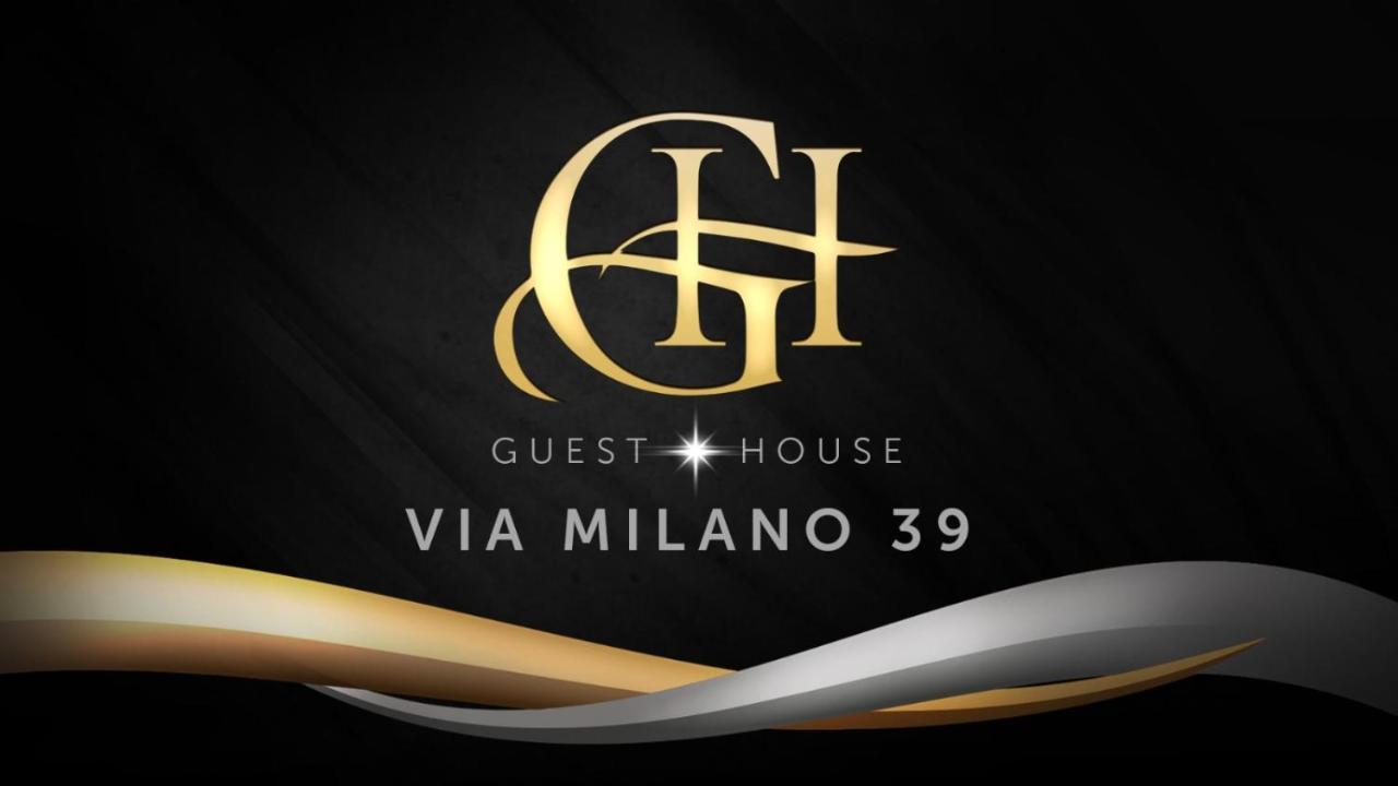 Guest House Via Milano Catanzaro Exteriör bild